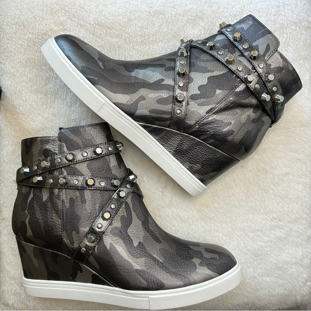 Linea Paola Fallon Studded Wedge Sneaker